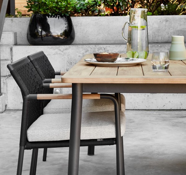 Applebee Elle Belt Gartentisch