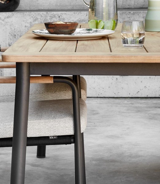 Applebee Elle Belt Gartentisch