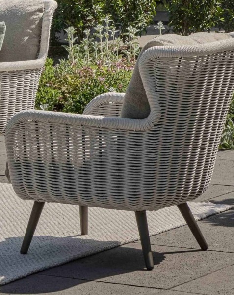 Applebee Key Largo Ivory Loungetische