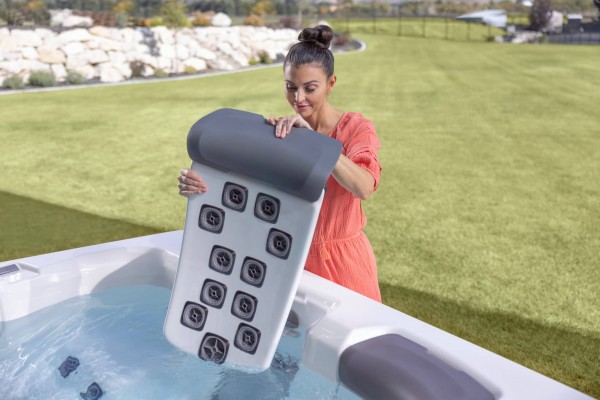 Bullfrog Spas A9L Whirlpool