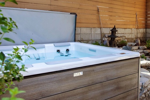 Bullfrog Spas STIL 7 Whirlpool