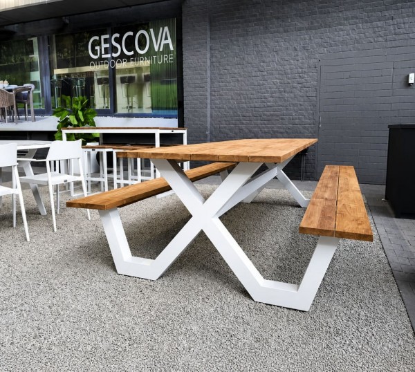 Gescova Carelli Picknicktisch