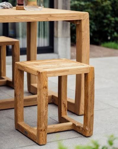 Gescova Manon Hocker