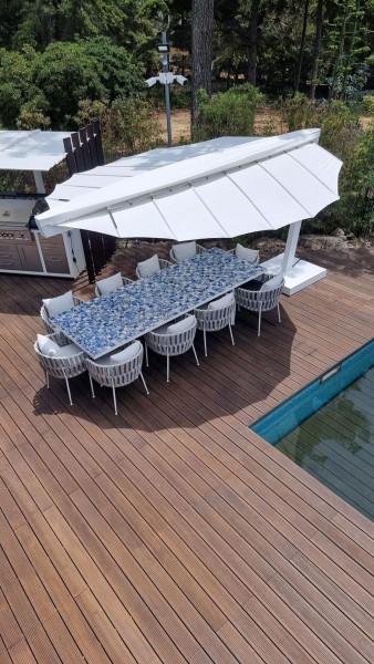 Heatsail Leaf Sonnenschirm klimatisiert