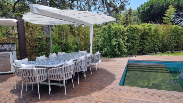 Heatsail Leaf Sonnenschirm klimatisiert