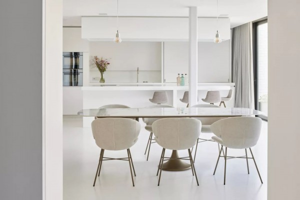 Joli Central Esstisch Ellipsen-Optik