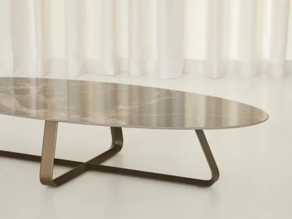 Joli Curve Couchtisch