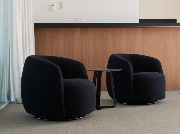 Joli Curve Couchtisch