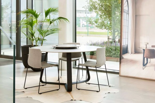 Joli Curve Gartentisch