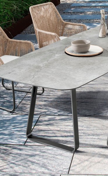 SIT Mobilia Jura Tavannes Gartentisch