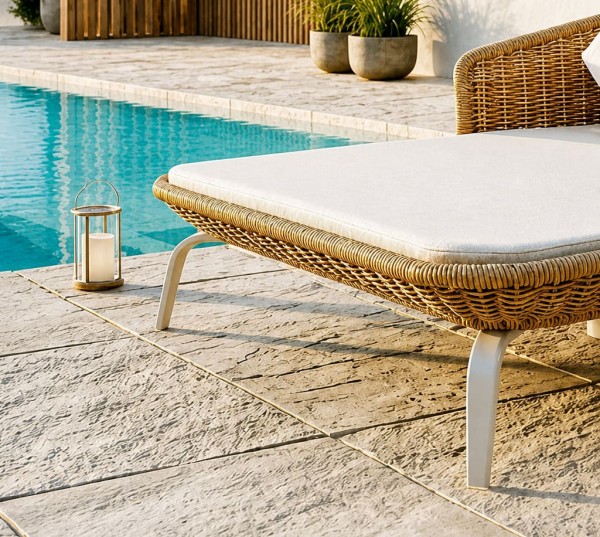 Soho Macao Daybed