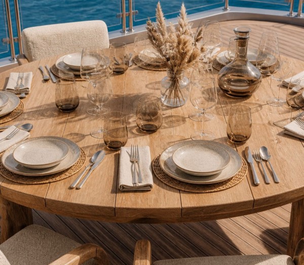 Soho Nexus Low-Dining-Tisch