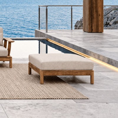 Soho Sahan Hocker