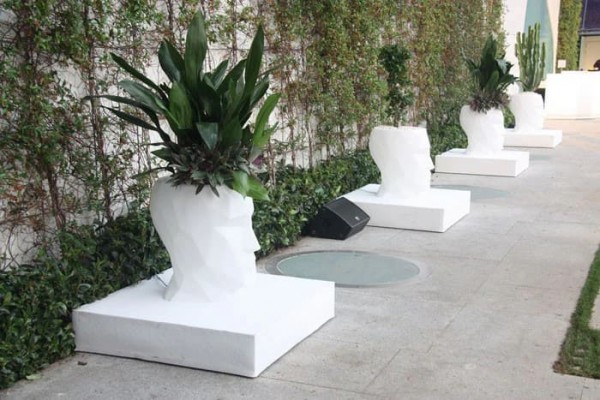 Vondom Adan Blumentopf