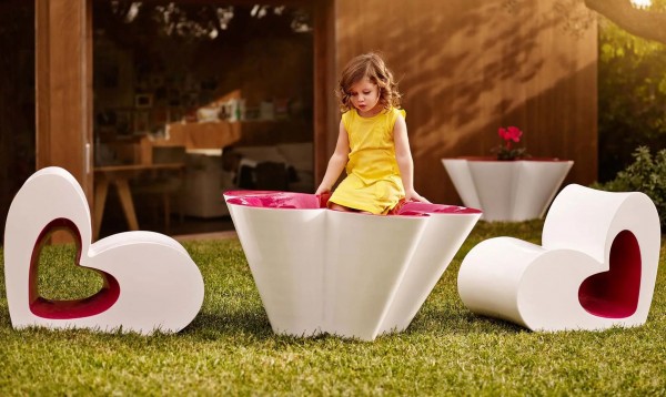 Vondom Agatha Gartentisch
