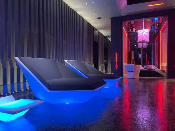 Vondom Faz Daybed