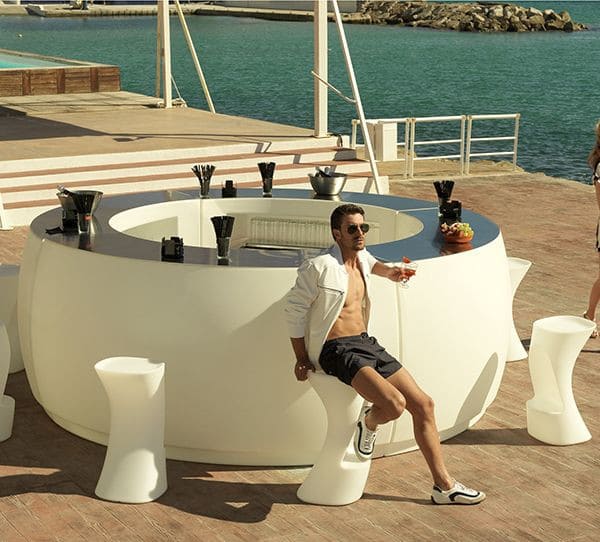 Vondom Fiesta gebogene Bartheke