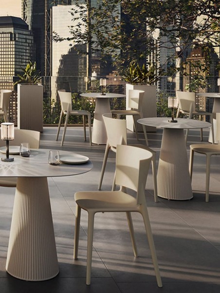 Vondom Gatsby Tisch 200x100x73 cm Fuss