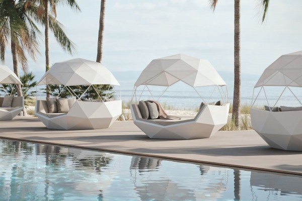 Vondom Iglu Daybed