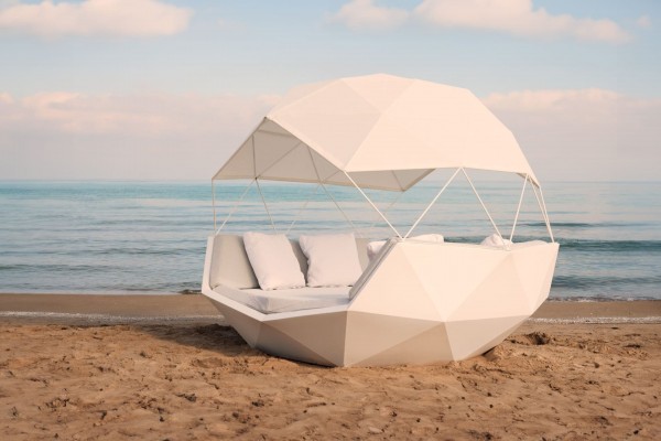 Vondom Iglu Daybed