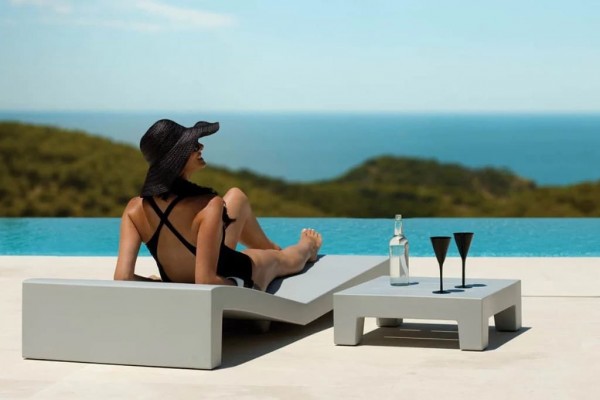 Vondom Jut Beistelltisch