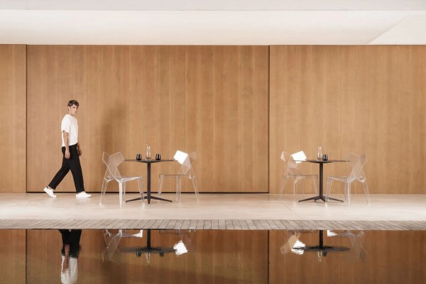 Vondom Kimono Gartensuthl