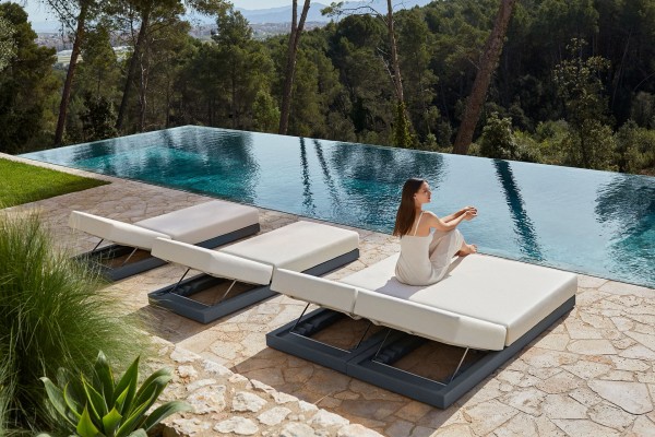 Vondom Pixel Daybed