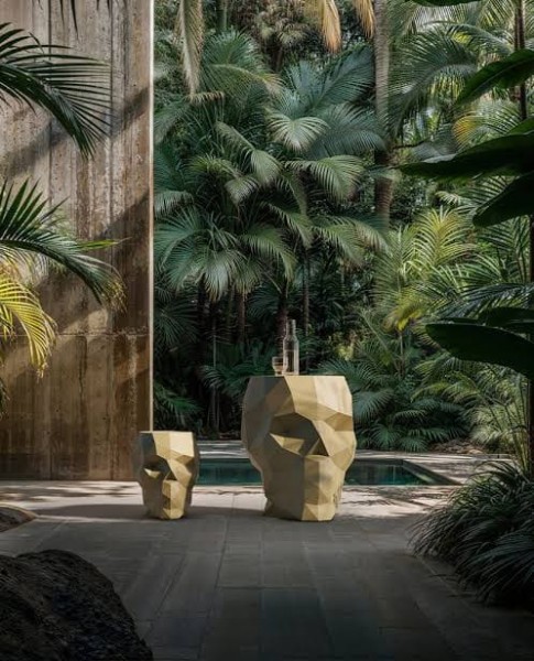 Vondom Skull Gartentisch
