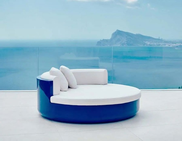 Vondom Ulm Daybed mit fester R�ckenlehne