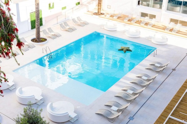 Vondom Ulm Daybed mit fester R�ckenlehne