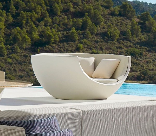 Vondom Ulm Moon Daybed