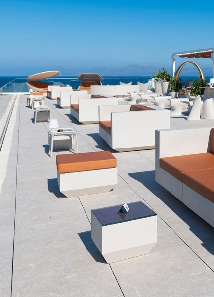 Vondom Vela Couchtisch quadratisch