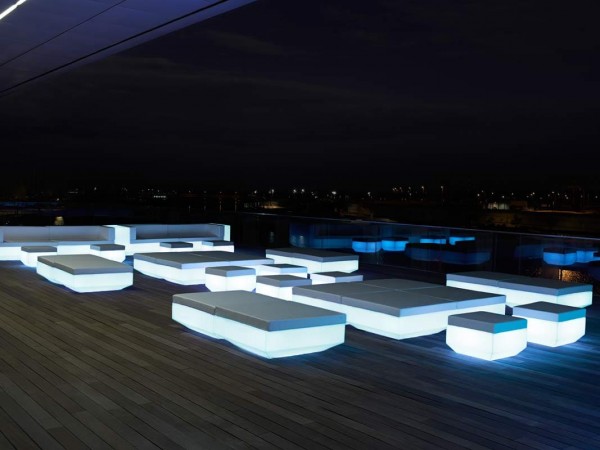 Vondom Vela Hocker
