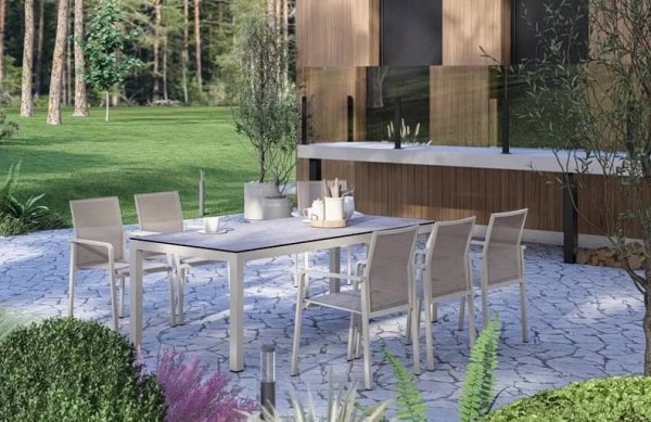 Zebra Alus Gartentisch