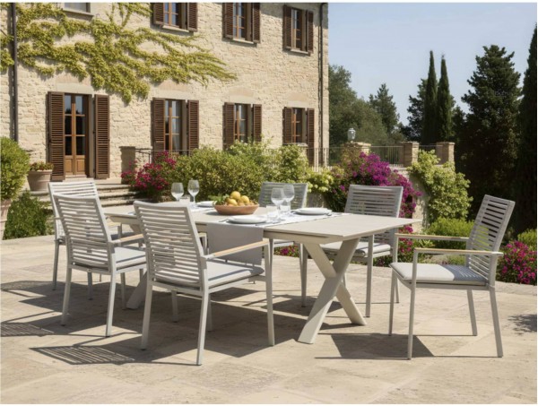 Zebra Levare Gartentisch