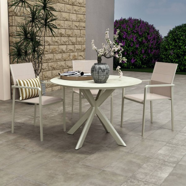 Zebra Mantis Gartentisch