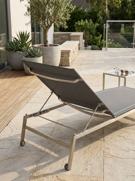 Zebra One Sonnenliege