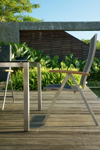 Zebra Opus Gartentisch