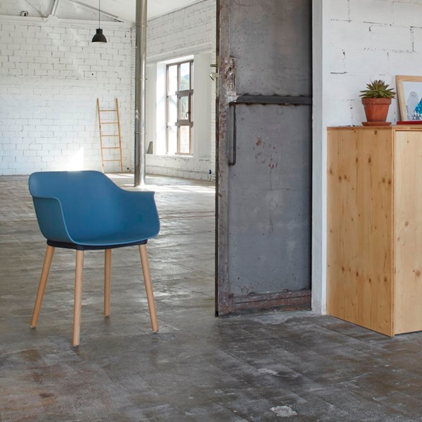 Resol Shape Wood Armlehnstuhl